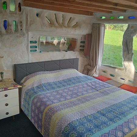 The Mud House Otel Raglan Dış mekan fotoğraf
